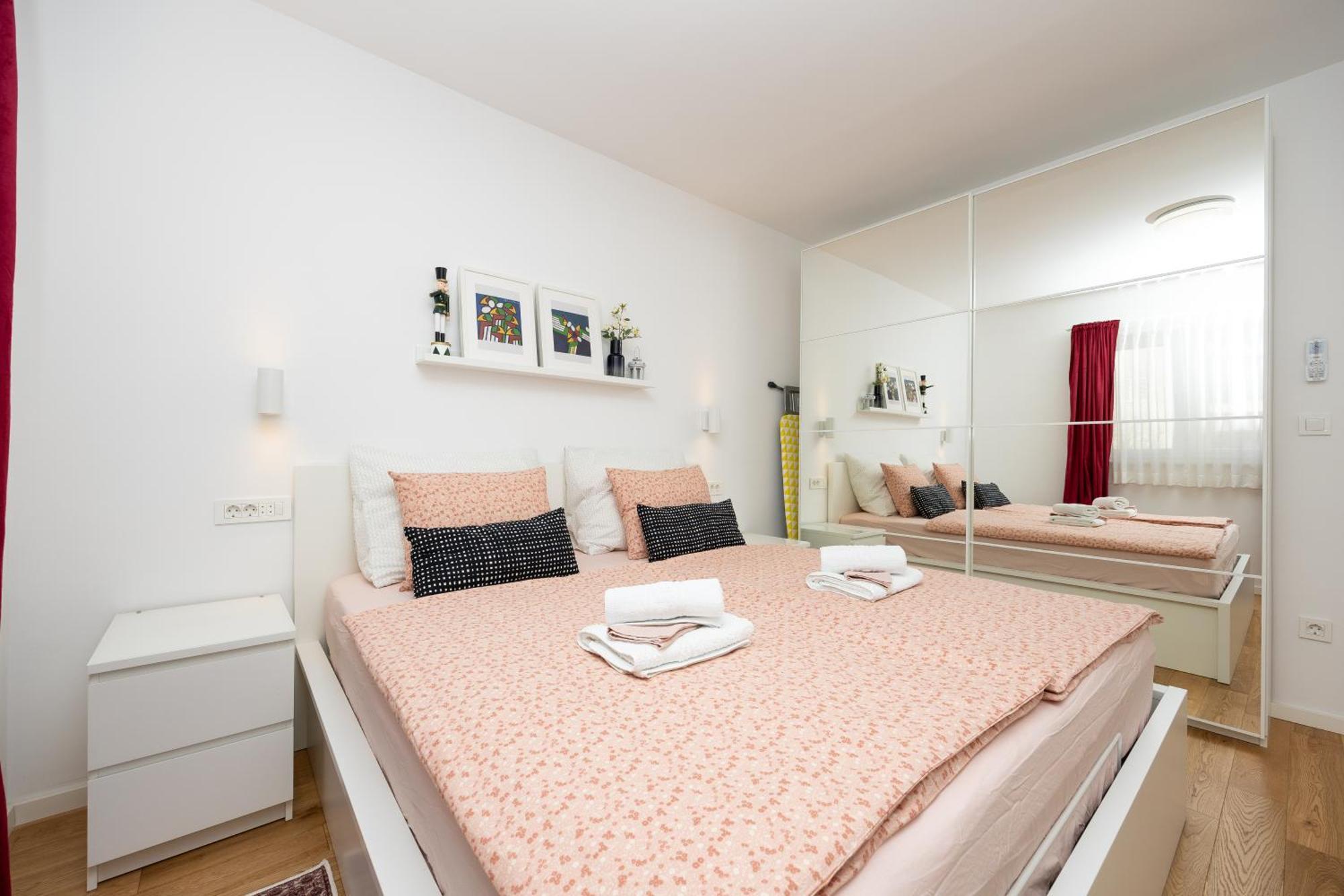 Apartment Sweet Cherry Split Eksteriør billede